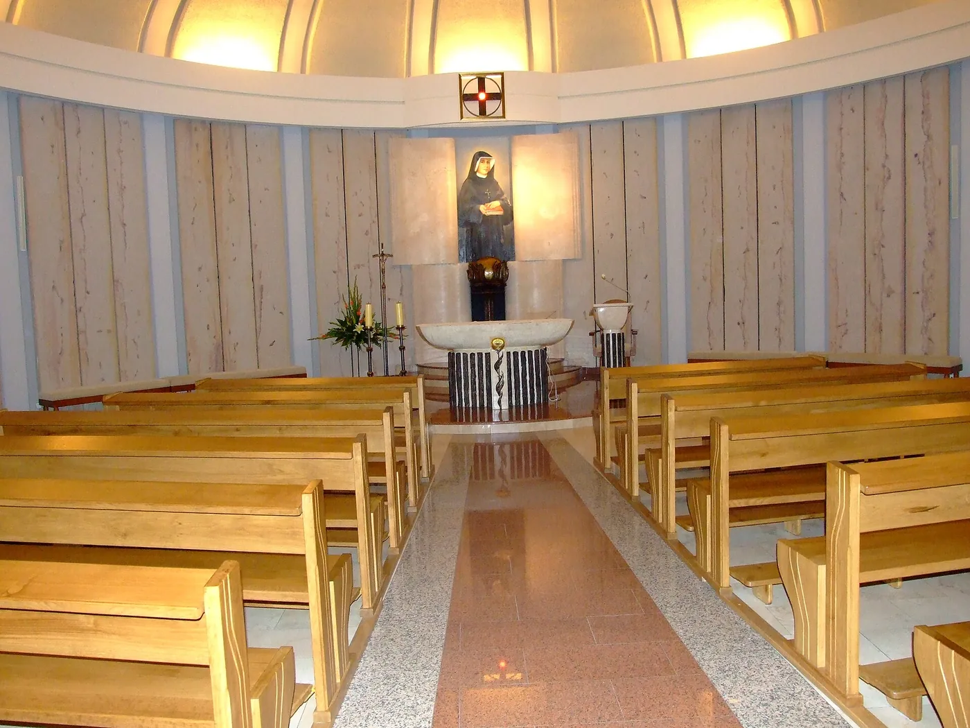 Đền thánh Lòng Chúa Thương Xót ở Łagiewniki, nơi Thánh Faustina an nghỉ