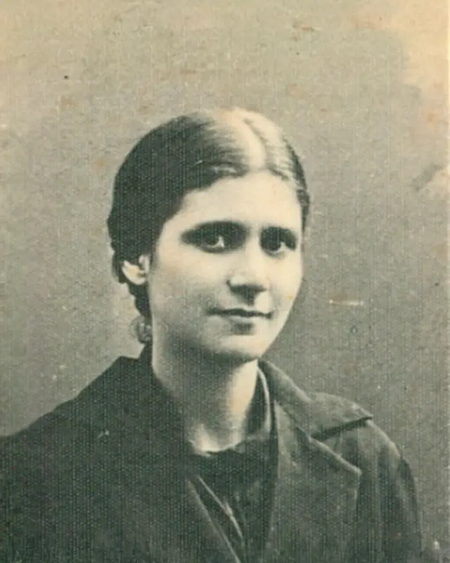 Thánh nữ Carmen Rendiles
